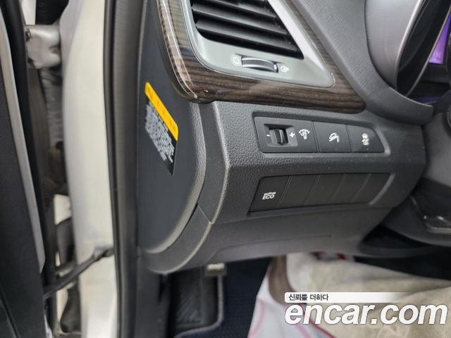 Hyundai Santafe 2015 — photo 11