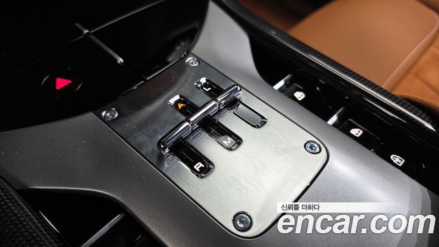 Ferrari Purosangue 2024 — photo 12