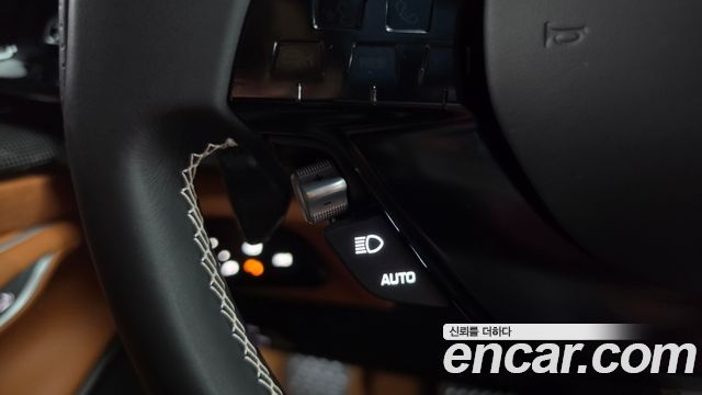 Ferrari Purosangue 2024 — photo 32