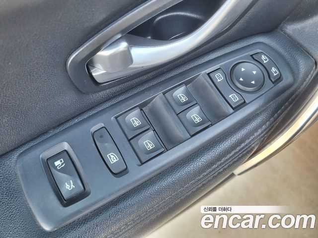 Renault Korea SM5  2010 — photo 20