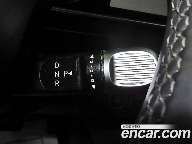 Hyundai Ioniq6 2025 — photo 12