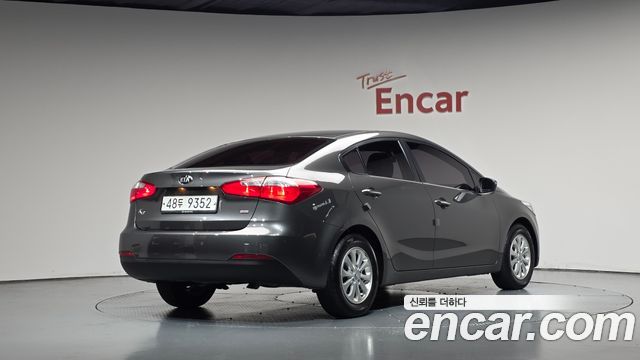 Kia K3 2013 — photo 2