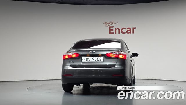 Kia K3 2013 — photo 4