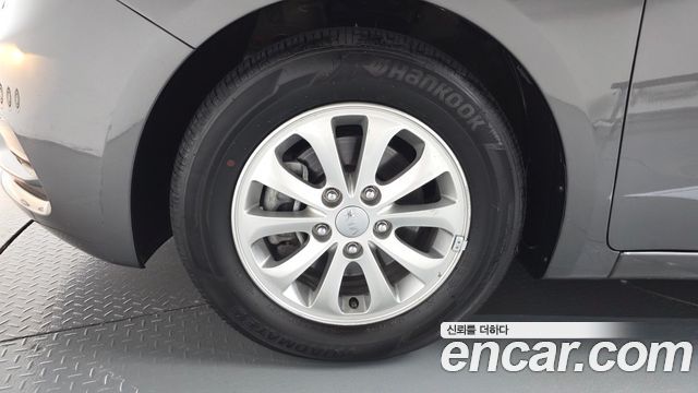 Kia K3 2013 — photo 5