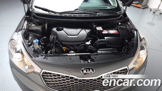 Kia K3 2013 — photo 6