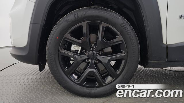 Jeep Renegade 2022 — photo 5