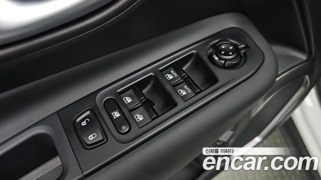 Jeep Renegade 2022 — photo 27