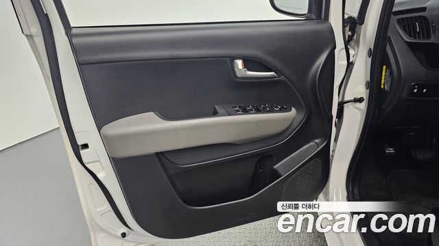 Kia RAY 2023 — photo 14