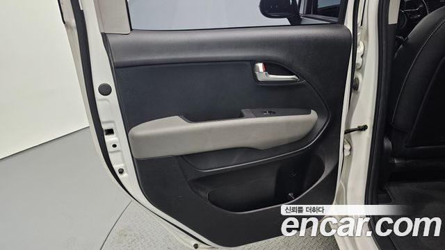 Kia RAY 2023 — photo 15