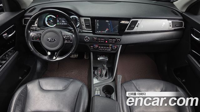 Kia Niro 2018 — photo 7