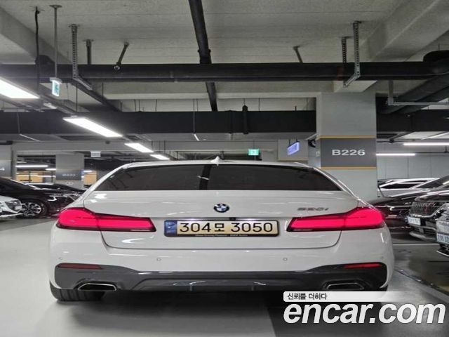BMW 5-Series 2021 — photo 5