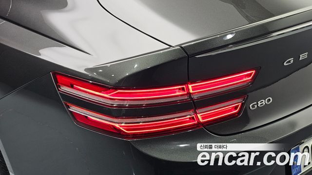 Genesis G80 2025 — photo 9