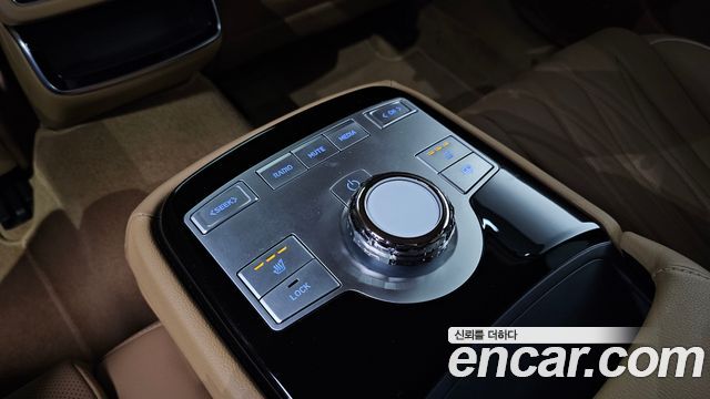 Genesis G80 2025 — photo 28