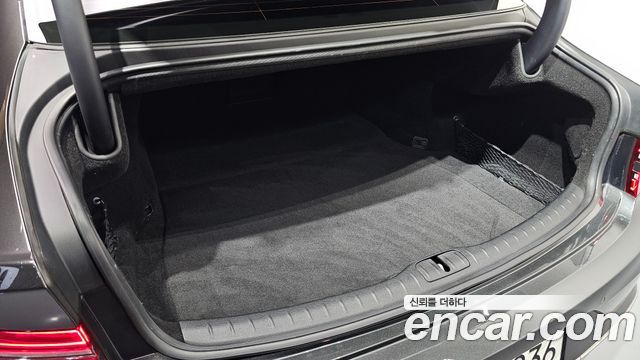 Genesis G80 2025 — photo 31