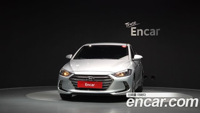 Hyundai AVANTE 2017 — photo 3