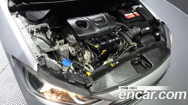 Hyundai AVANTE 2017 — photo 6