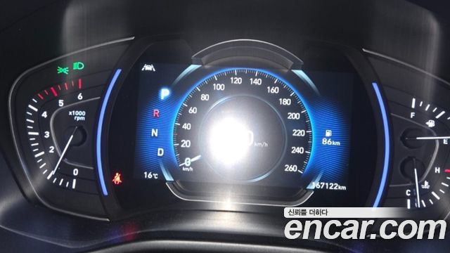 Hyundai Santafe 2019 — photo 5