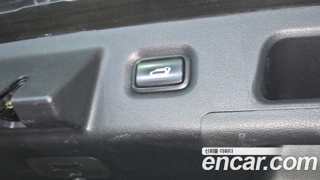 Hyundai Santafe 2019 — photo 12