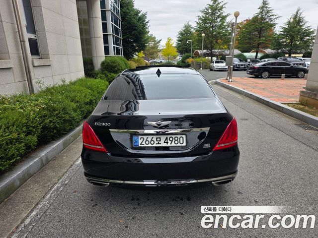 Genesis EQ900 2017 — photo 18