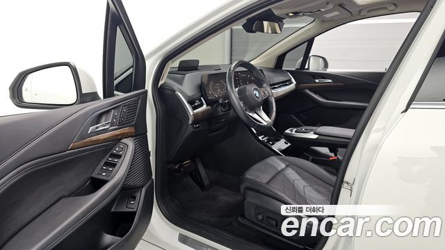 BMW 2-Series 2022 — photo 13