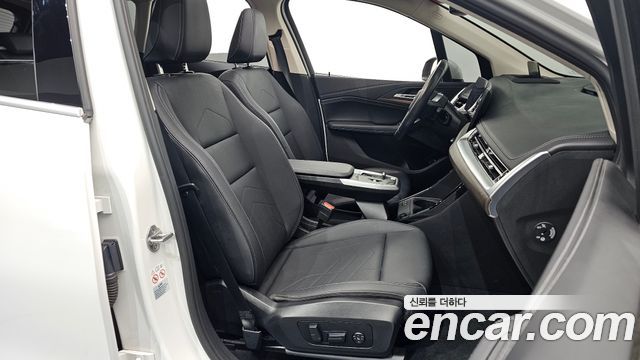 BMW 2-Series 2022 — photo 17
