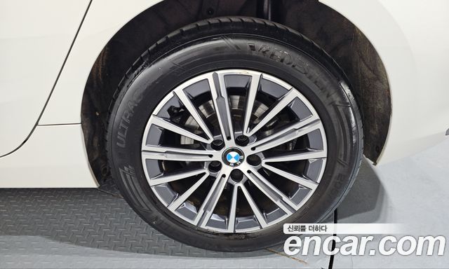 BMW 2-Series 2022 — photo 7