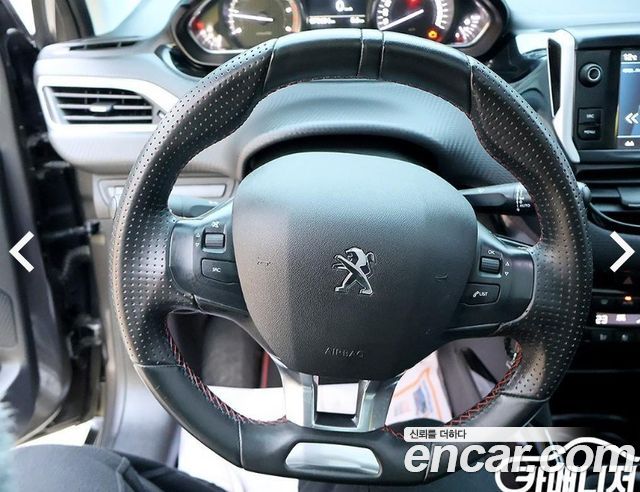 Peugeot 2008 2019 — photo 8
