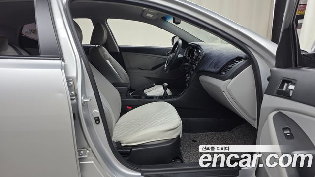 Kia K5 2013 — photo 17