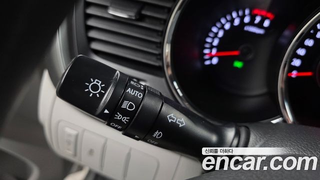 Kia K5 2013 — photo 22