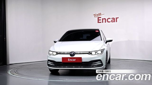 Volkswagen Golf 2022 — photo 3