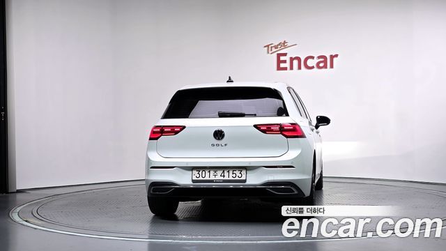 Volkswagen Golf 2022 — photo 4