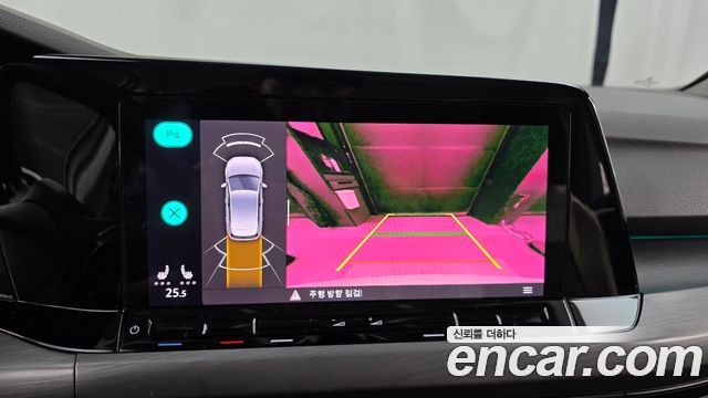 Volkswagen Golf 2022 — photo 20