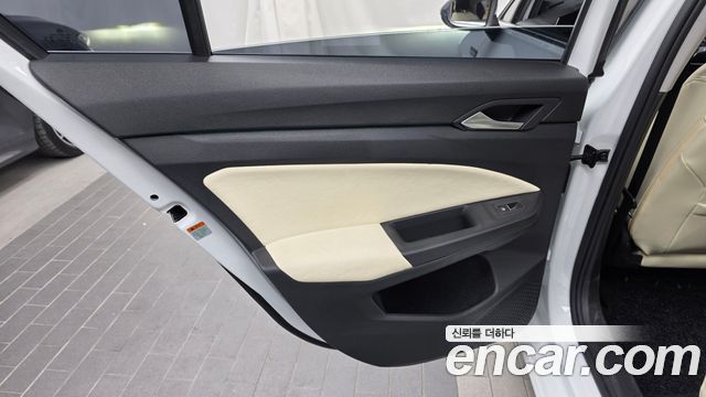 Volkswagen Golf 2022 — photo 15