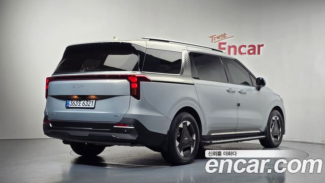 Kia Canival 2024 — photo 2