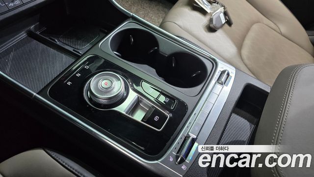 Kia Canival 2024 — photo 12