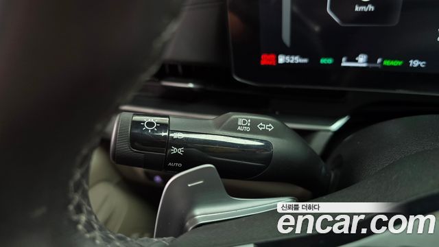 Kia Canival 2024 — photo 25