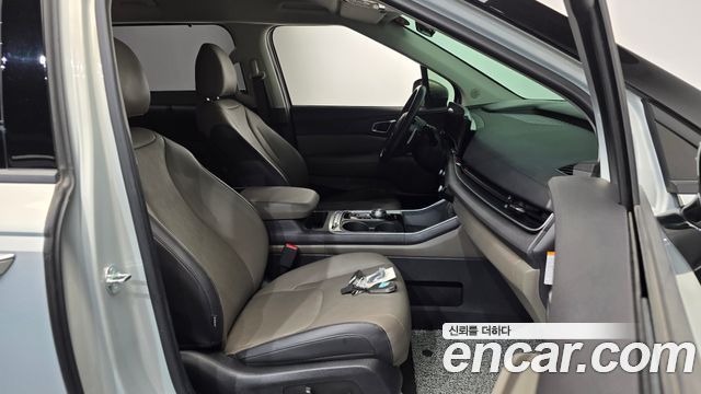 Kia Canival 2024 — photo 16