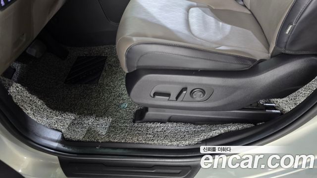 Kia Canival 2024 — photo 27