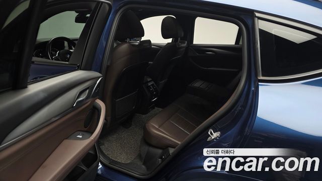 BMW X4 2020 — photo 16