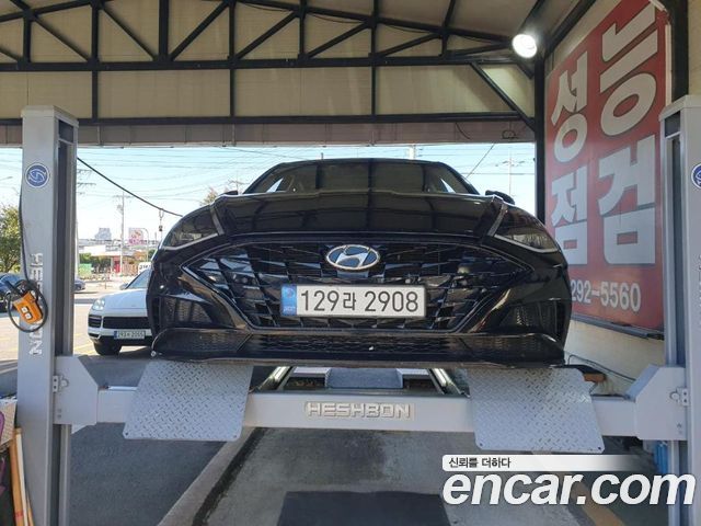 Hyundai Sonata 2022 — photo 1
