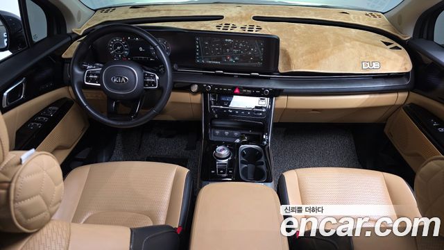 Kia Canival 2021 — photo 10