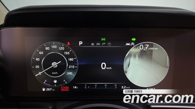 Kia Canival 2021 — photo 11