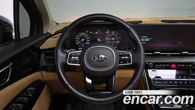 Kia Canival 2021 — photo 19