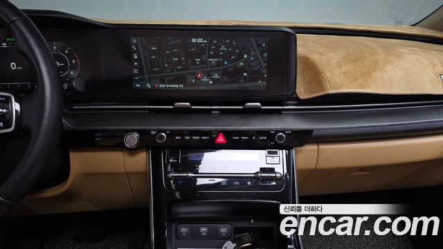 Kia Canival 2021 — photo 20