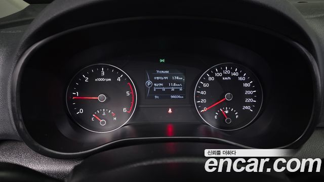 Kia Sportage 2018 — photo 11