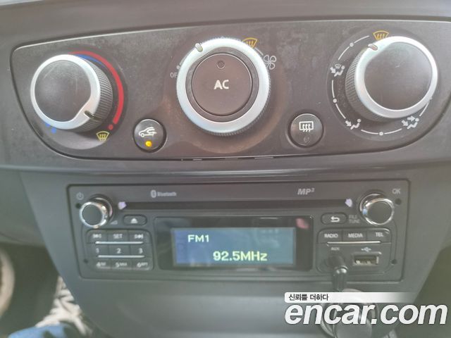 Renault Korea SM3 2015 — photo 15