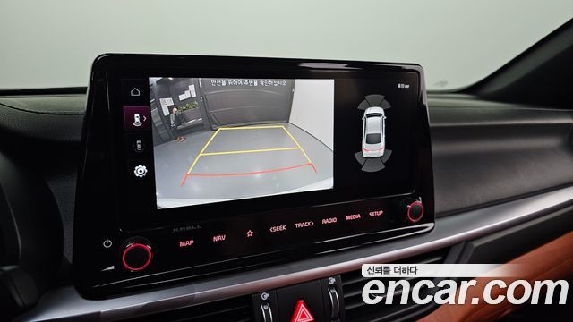 Kia K3 2022 — photo 20