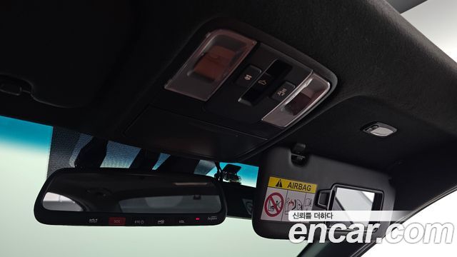 Kia K3 2022 — photo 25