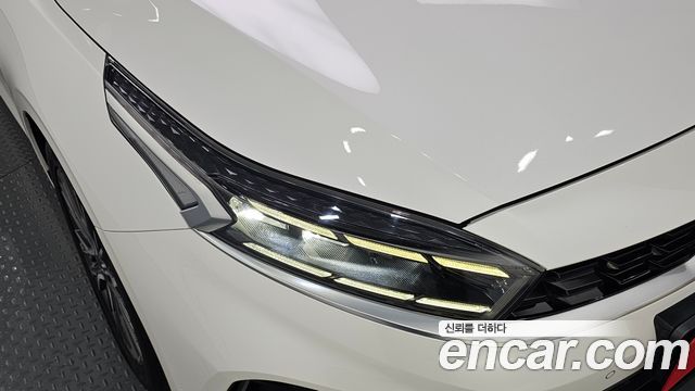 Kia K3 2022 — photo 8