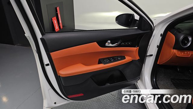 Kia K3 2022 — photo 14